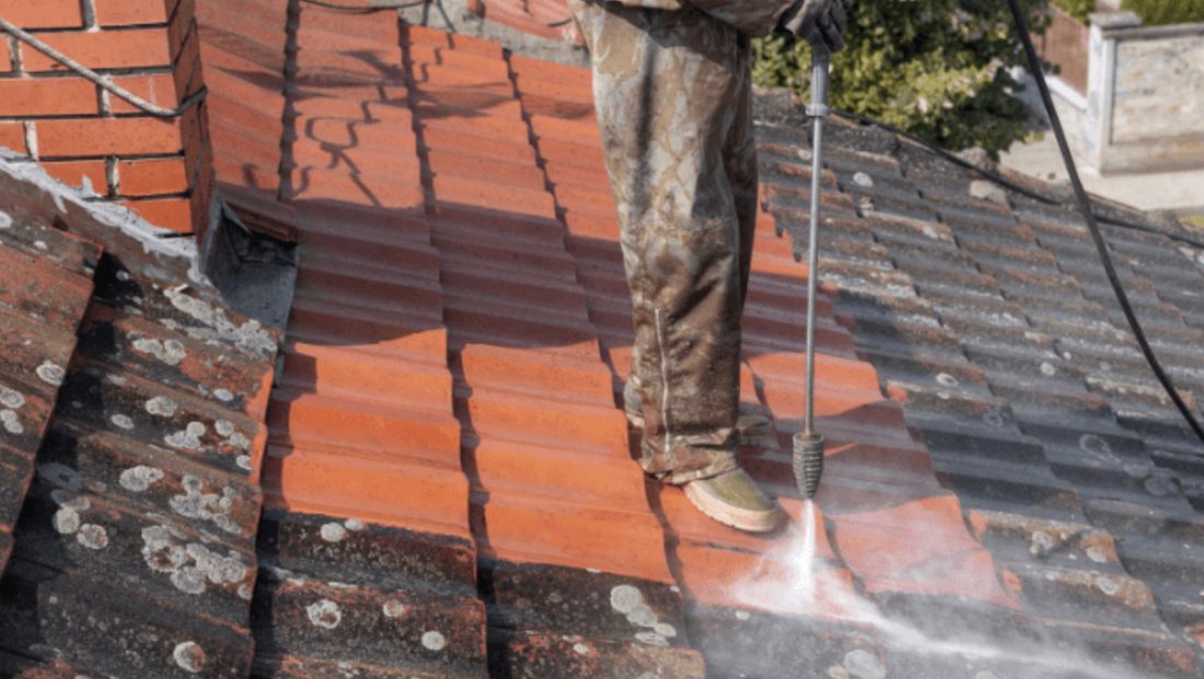 Démoussage — Prestot Renovations